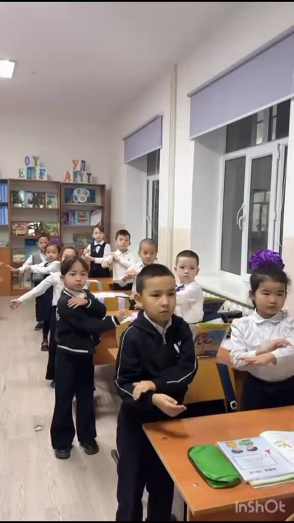 1”ә”сыныбына ақпан айының үшінші аптасының сейсенбісі “Таңғы жаттығудан” басталды Мақсаты-әр&hellip;