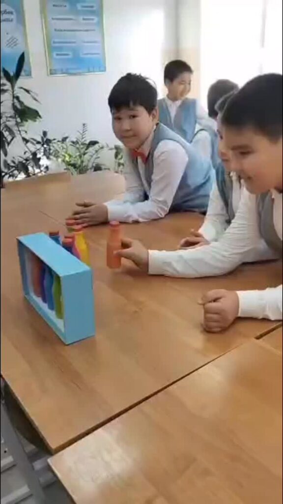 4»а»сыныбында оқушылардың «Көңілді үзіліс»кезінде бос уақыттарын түрлі ойын түрлерімен алмастырды.Оқушылардың&hellip;